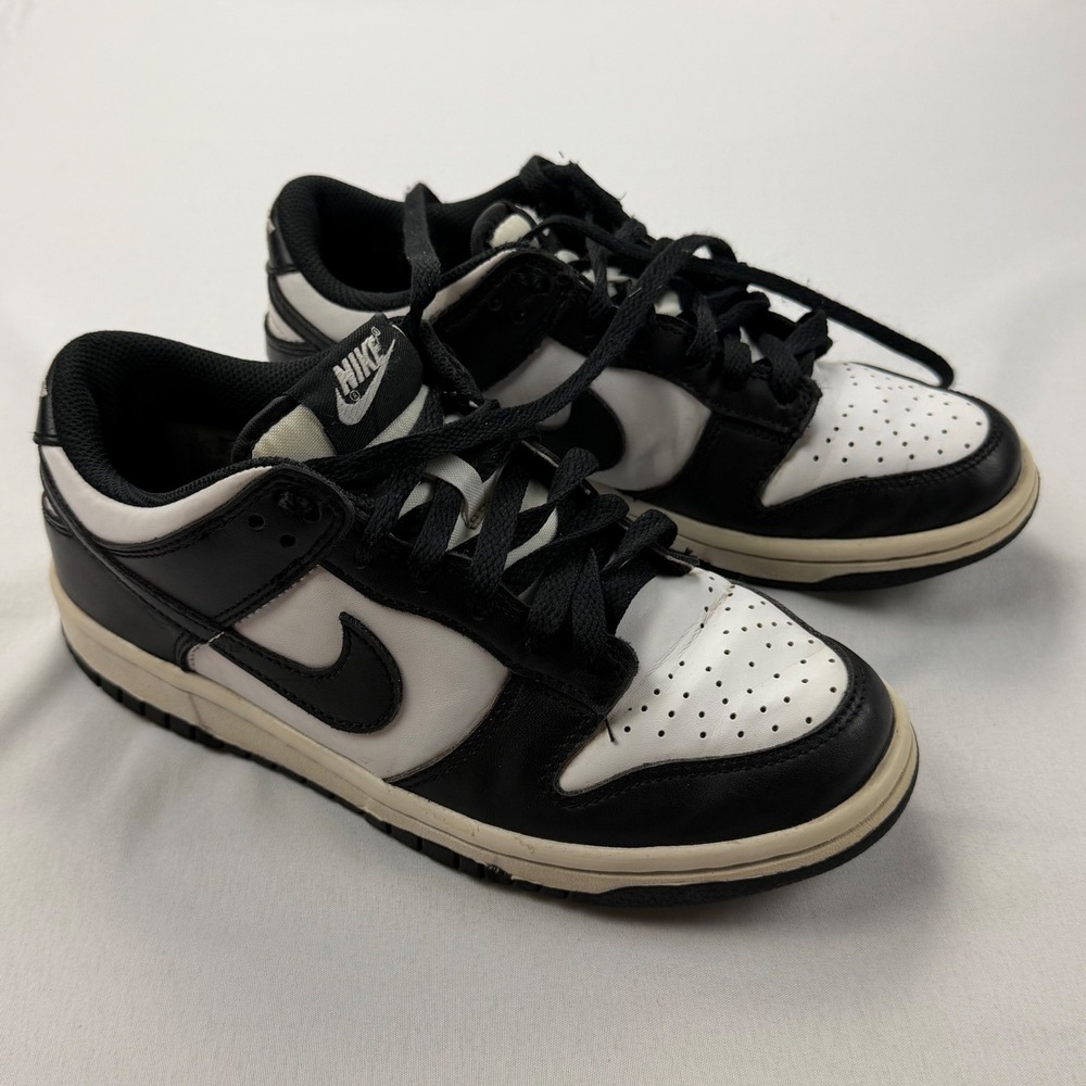 Nike Dunk Low Youth 5Y Black White Panda CW1590-100 Low Top Sneakers